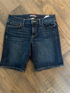 Tommy Hilfiger Size 4 Jean Shorts